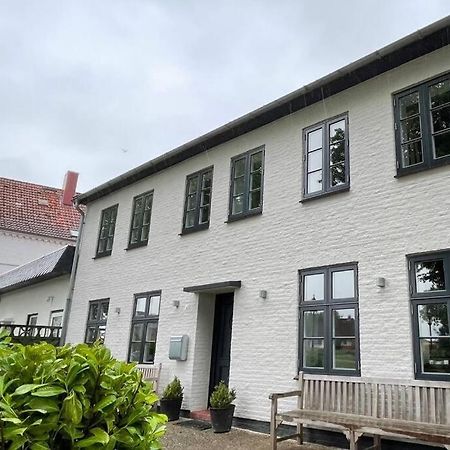 Xxl-Ferienhaus - Klindthuus - Urlaub Direkt Am Hafen Villa Toenning Exterior photo