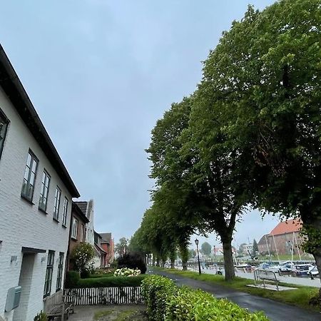 Xxl-Ferienhaus - Klindthuus - Urlaub Direkt Am Hafen Villa Toenning Exterior photo